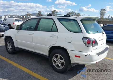 2002 Lexus Rx 300 z USA, uszkodzony, nr VIN JTJGF10U820147656